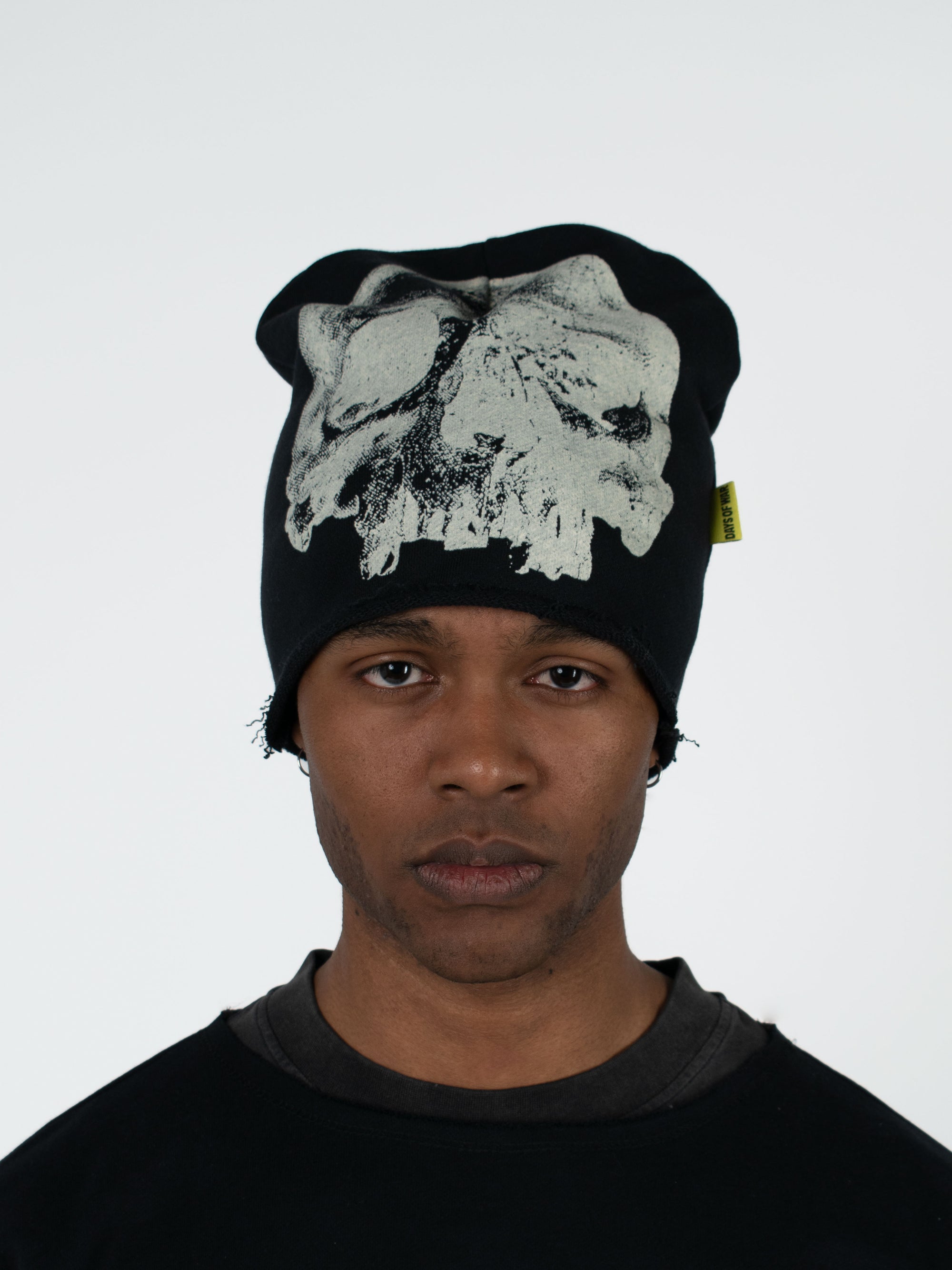 THE SKULL BEANIE