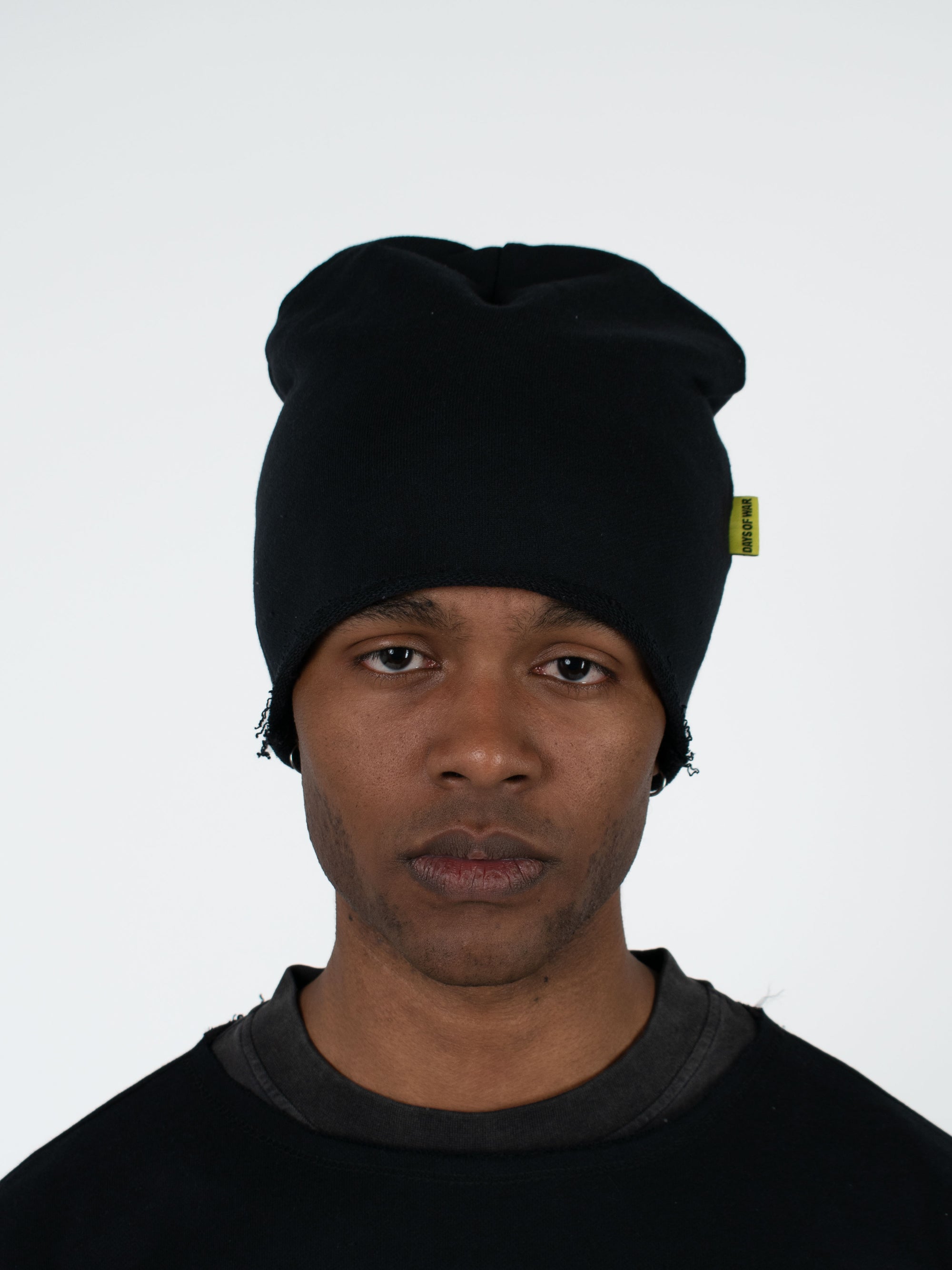 THE ESSENTIAL BEANIE