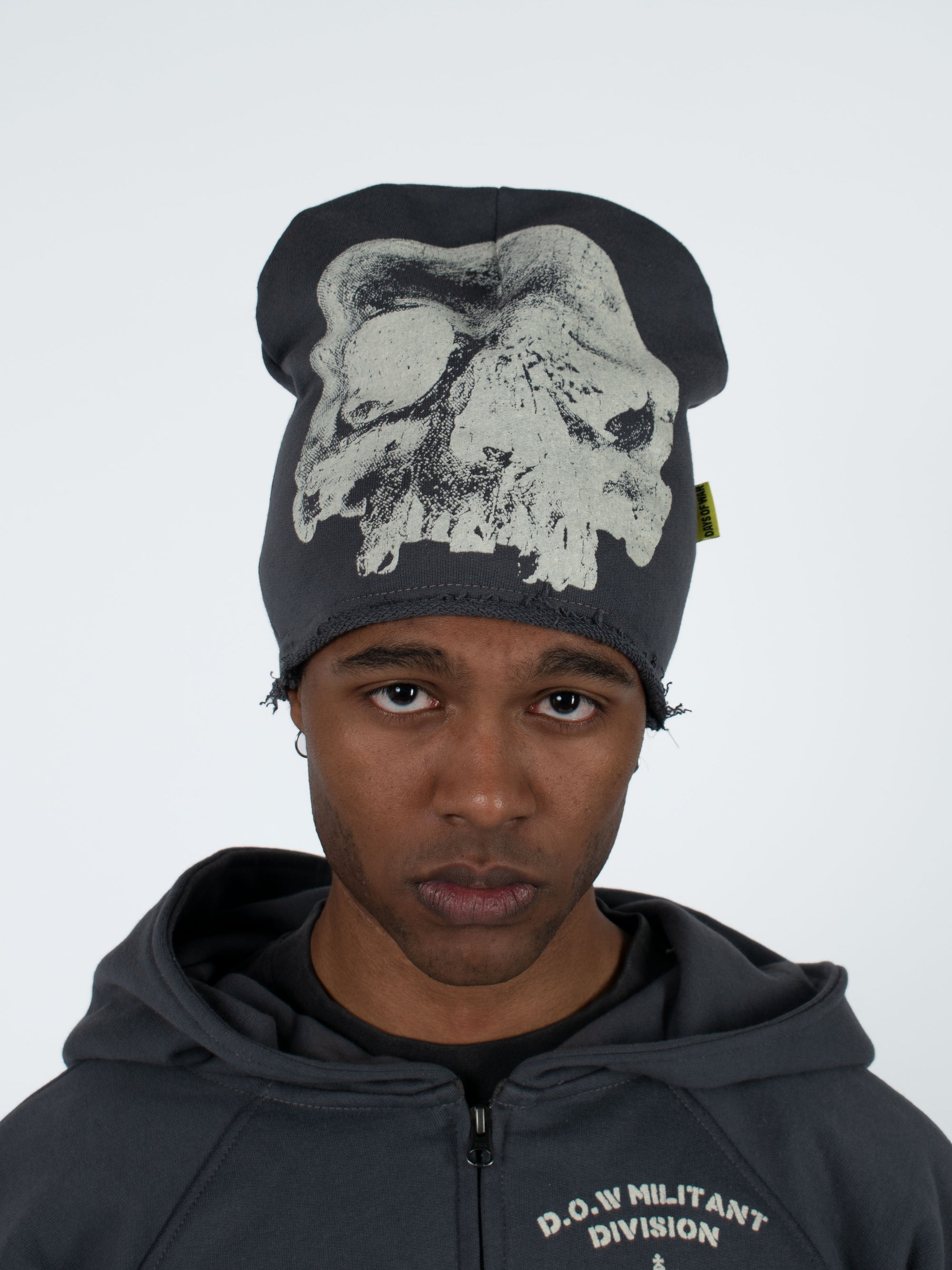 THE SKULL BEANIE
